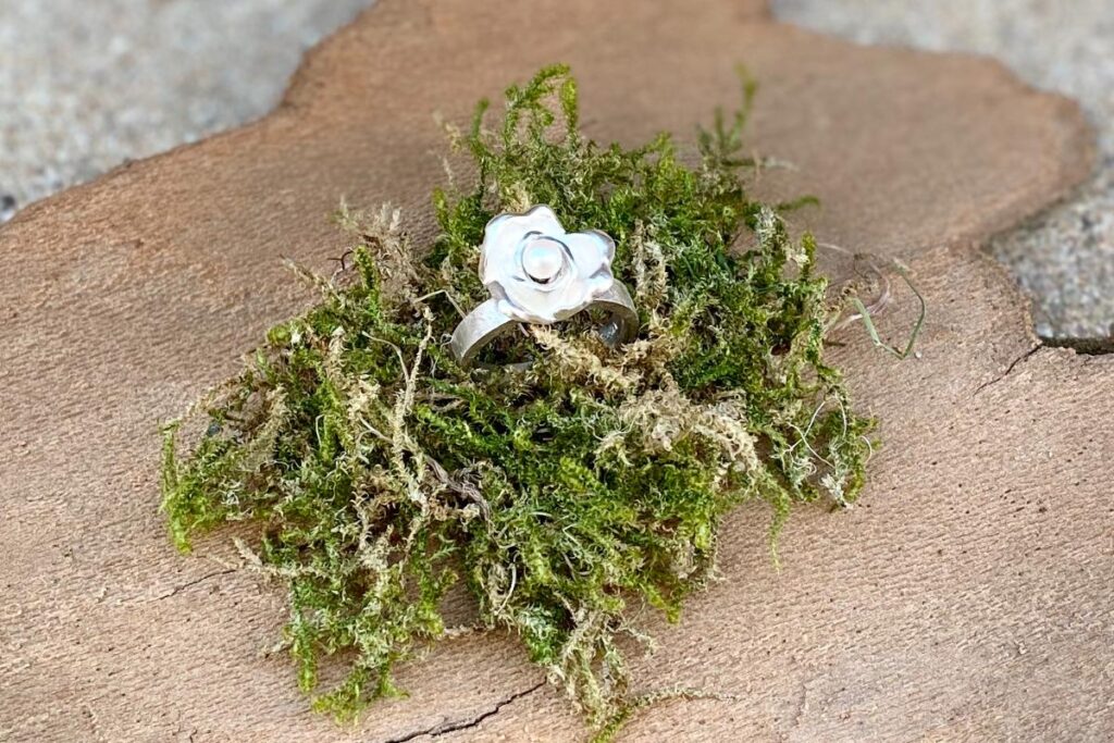 Ring